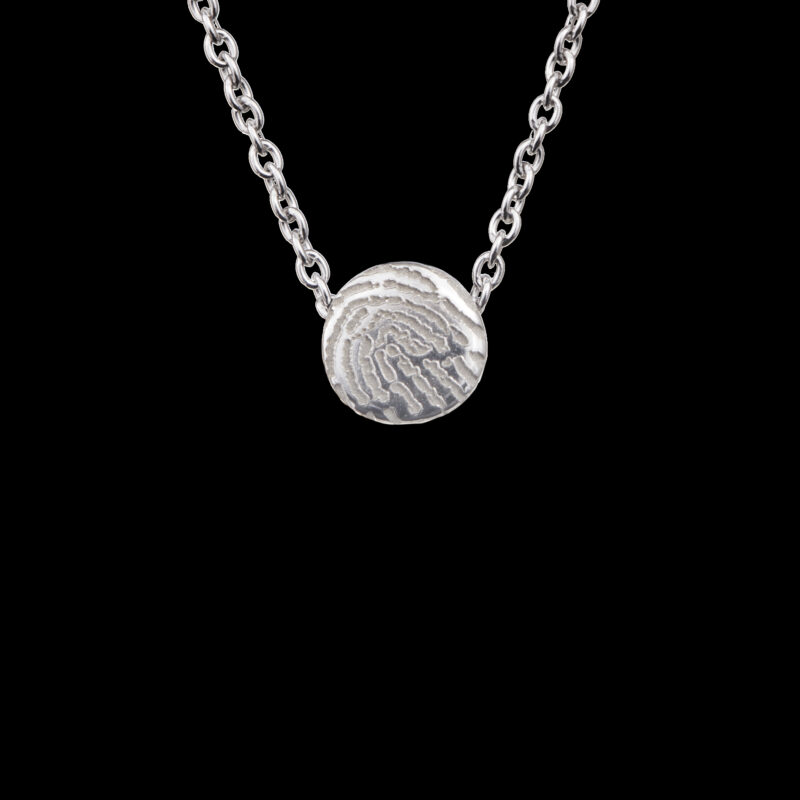 Zilveren minimalistische hanger met ronde vingerafdruk, aan fijne schakelketting – 6 mm gedenksieraad