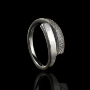 RA-D066-G00 Ring met vingerafdruk