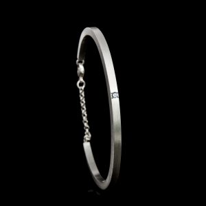 AD-D059-G01 Armband met steen