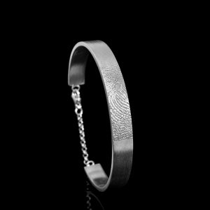 AA-D018-G00 Vingerafdruk armband (stijf)