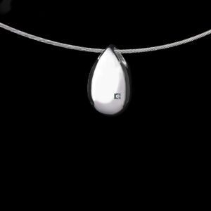 HS-N224-G01 Zilveren traan ashanger met steen